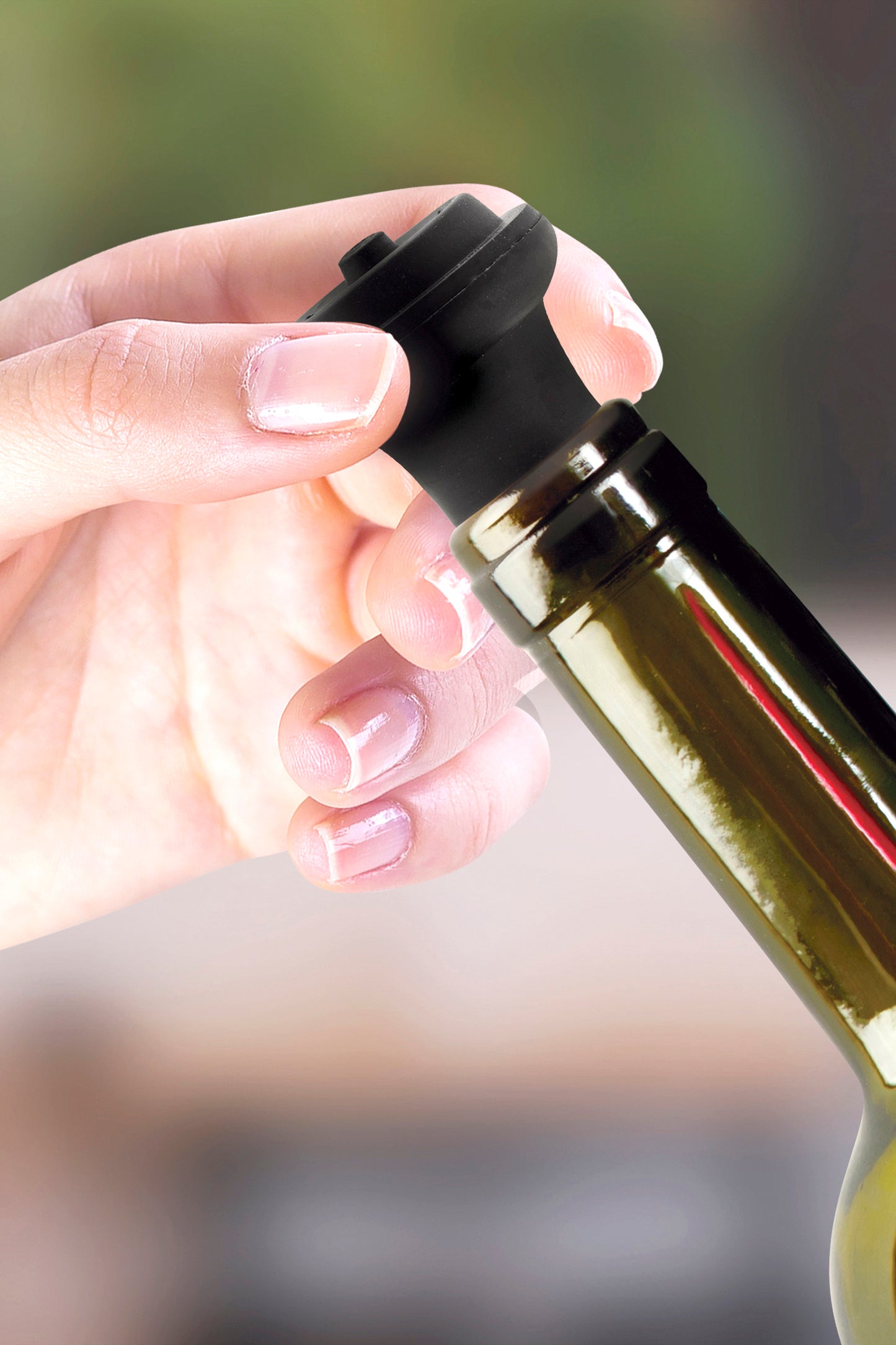 Wine Saver with 4 Vacuum Stoppers | Wine Vacuum Pump Preserver, Silver