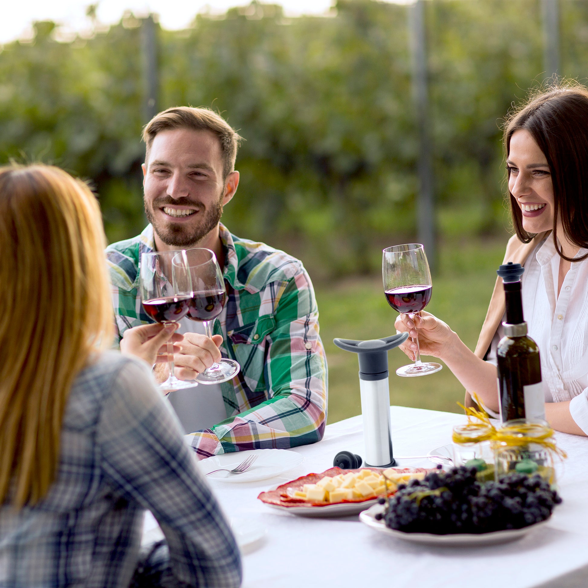 Eternal Wine Collection Wine Saver with 4 Vacuum Stoppers | Wine Vacuum Pump Preserver, Silver