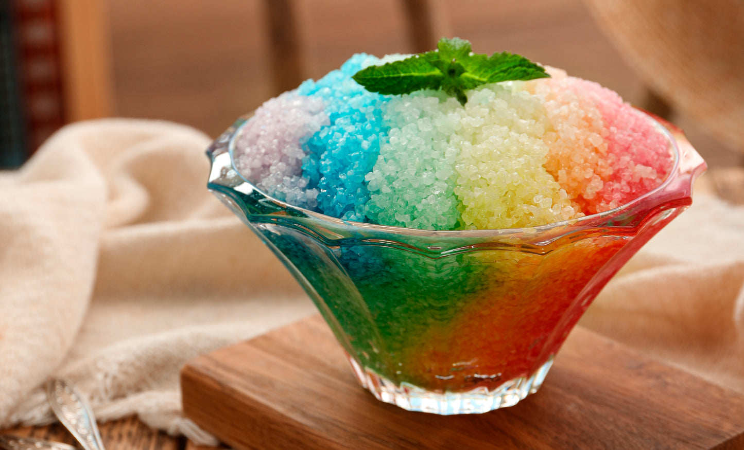 Snow cone and Ice Shaver Machine ( bowl included)